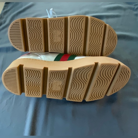 Gucci Sneakers - Picture 6 of 8